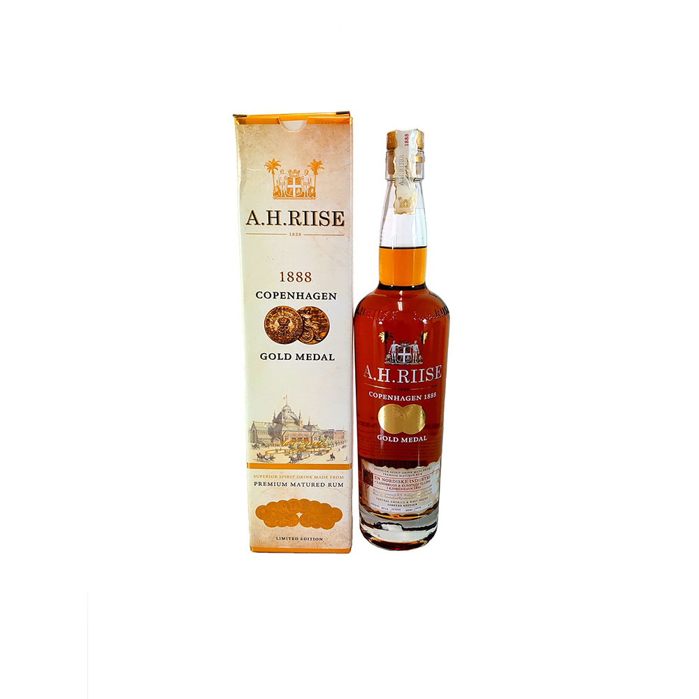 A.H.Riise 1888 Gold Medal Rum 0,7 Liter 40%vol. A.H.Riise 1888 Gold Medal Rum 0,7 Liter 40%vol.