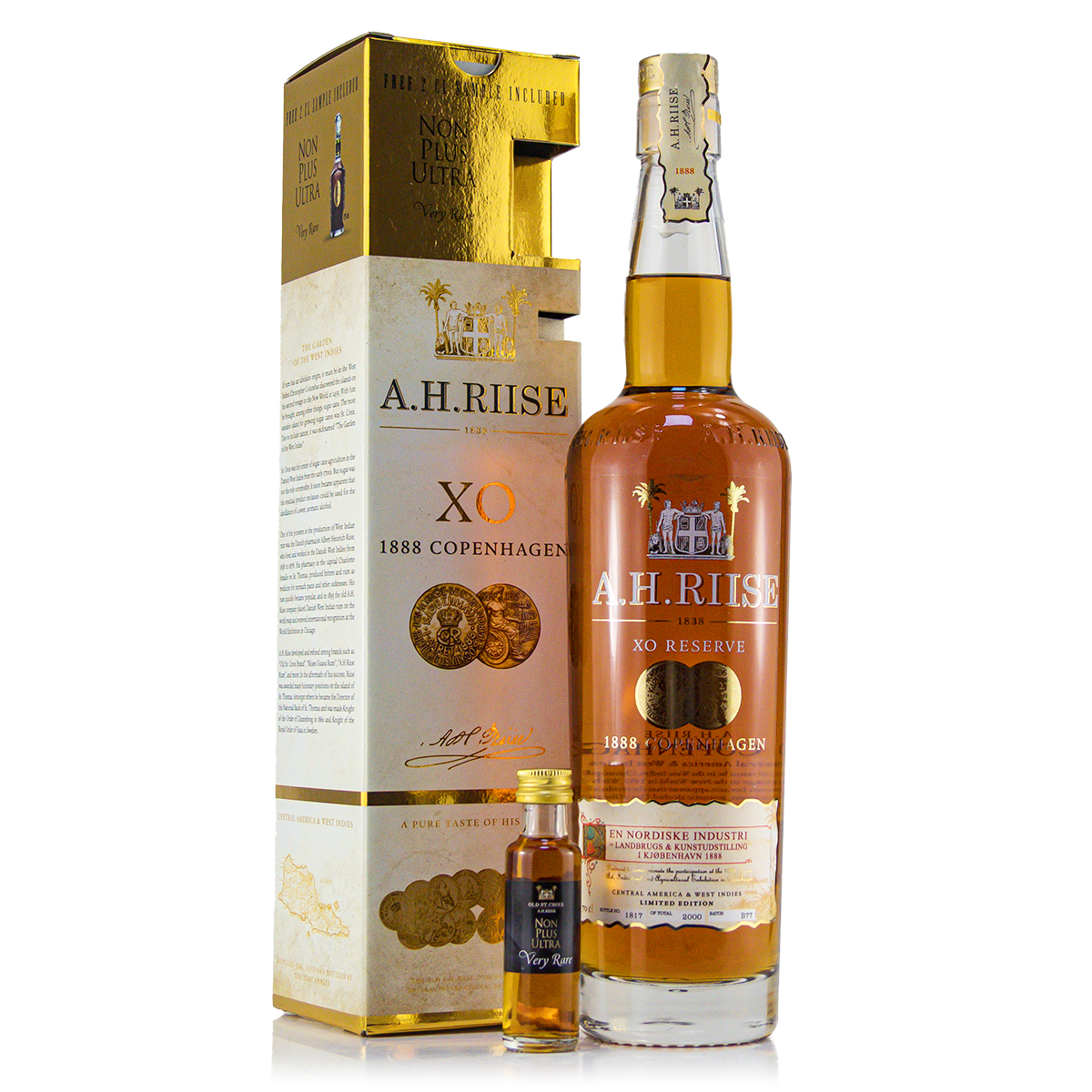 A.H. Riise 1888 Gold Medal Rum 0,7 Liter 40%vol.+ 2cl A.H. Riise Non Plus Ultra Very Rare 40% A.H. Riise 1888 Gold Medal Rum 0,7 Liter 40%vol.+ 2cl A.H. Riise Non Plus Ultra Very Rare 40%