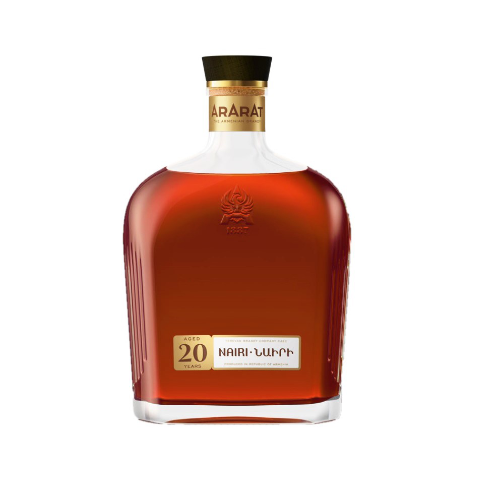 Ararat Nairi 20 Years Brandy 0,7 Liter 40%vol. Ararat Nairi 20 Years Brandy 0,7 Liter 40%vol.