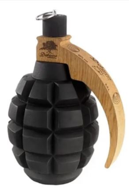Debowa Polska Grenade 40%vol. 0,5Liter Debowa Polska Grenade 40%vol. 0,5Liter