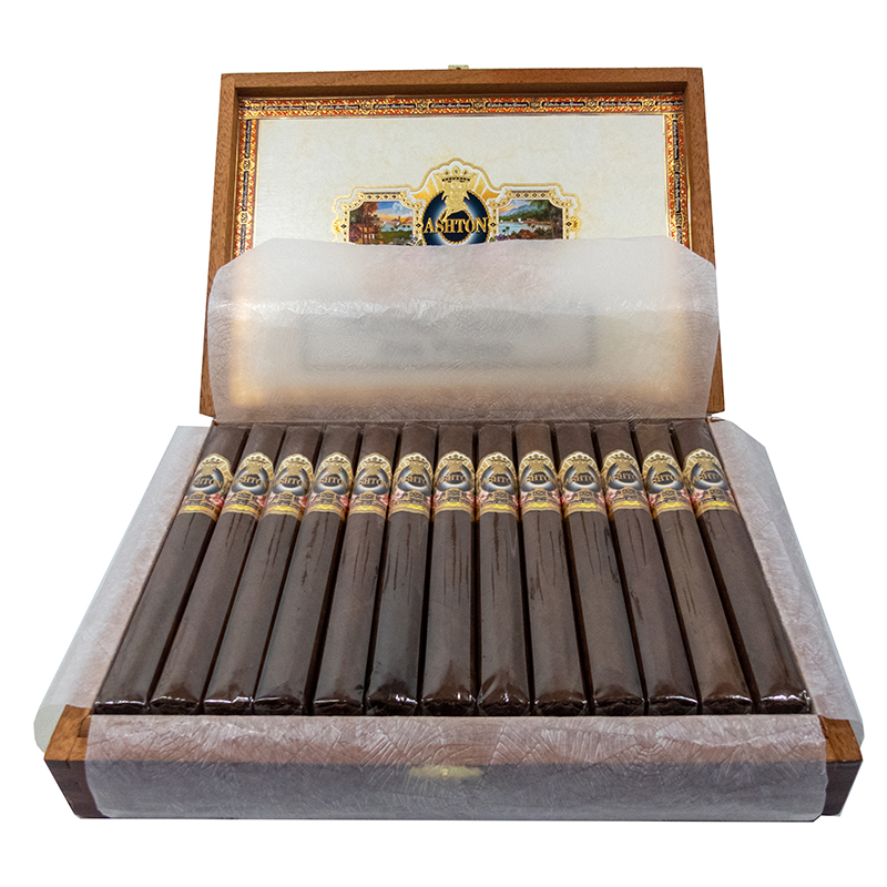 Ashton ESG 20 Years Salute Churchill 25er