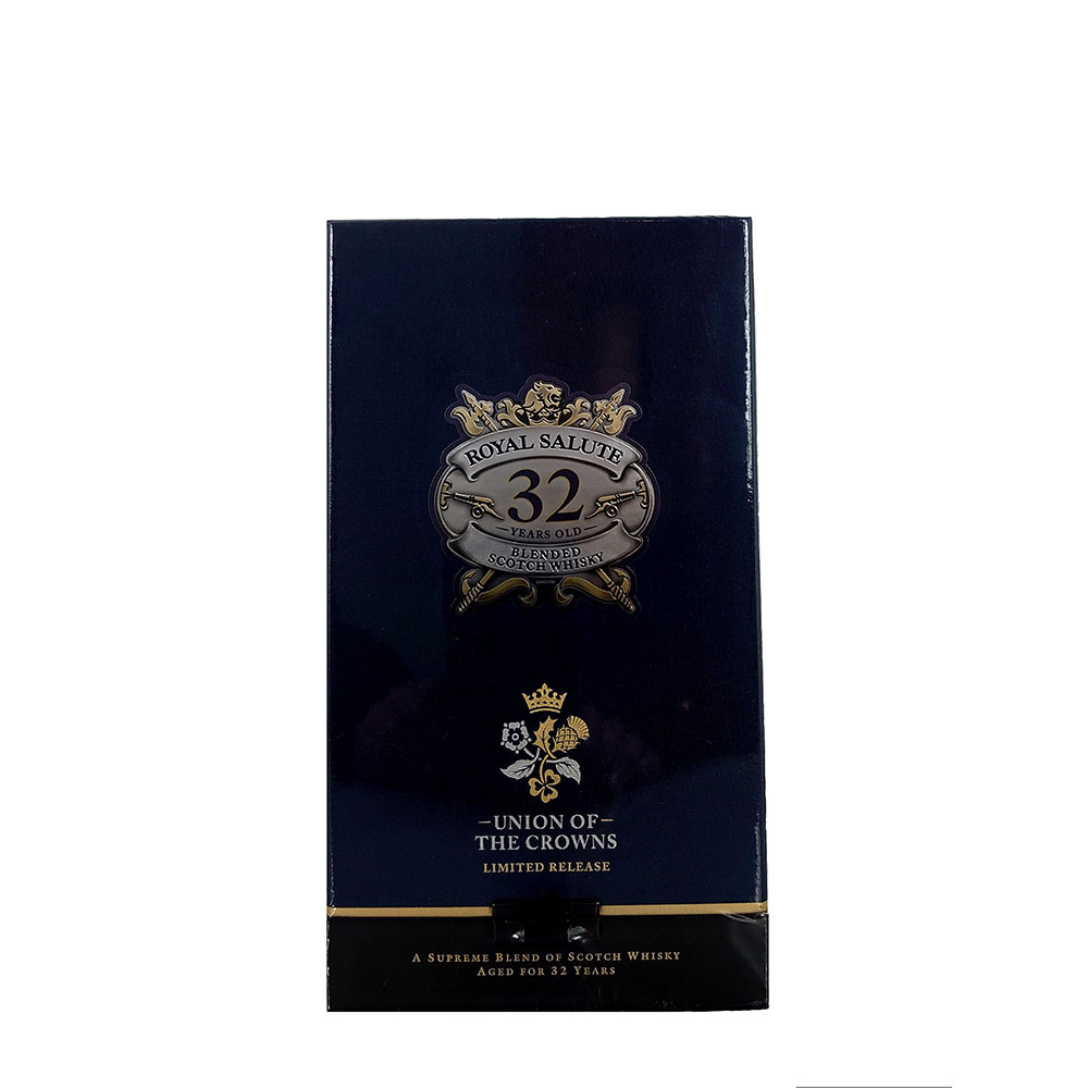 Chivas Regal Royal Salute 32 Years 0,5 Liter 40%vol. Chivas Regal Royal Salute 32 Years 0,5 Liter 40%vol.