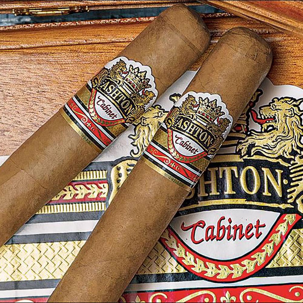 Ashton Cabinet No. 7 (Toro) 25 pcs