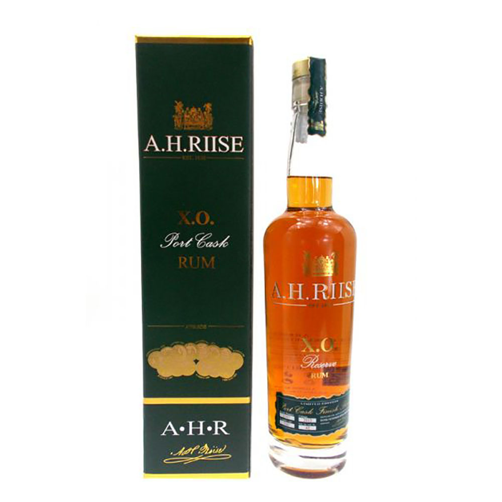 A.H.Riise XO Reserve Port Cask 0,7 Liter 45%vol. A.H.Riise XO Reserve Port Cask 0,7 Liter 45%vol.